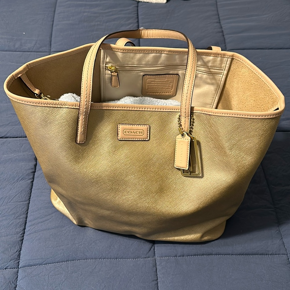 Coach Saffiano tote bag